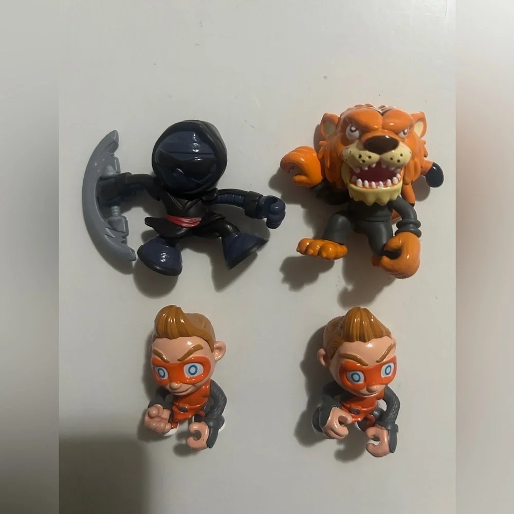 Ninja Kidz TV Series Action Figures Lot of 7 toys